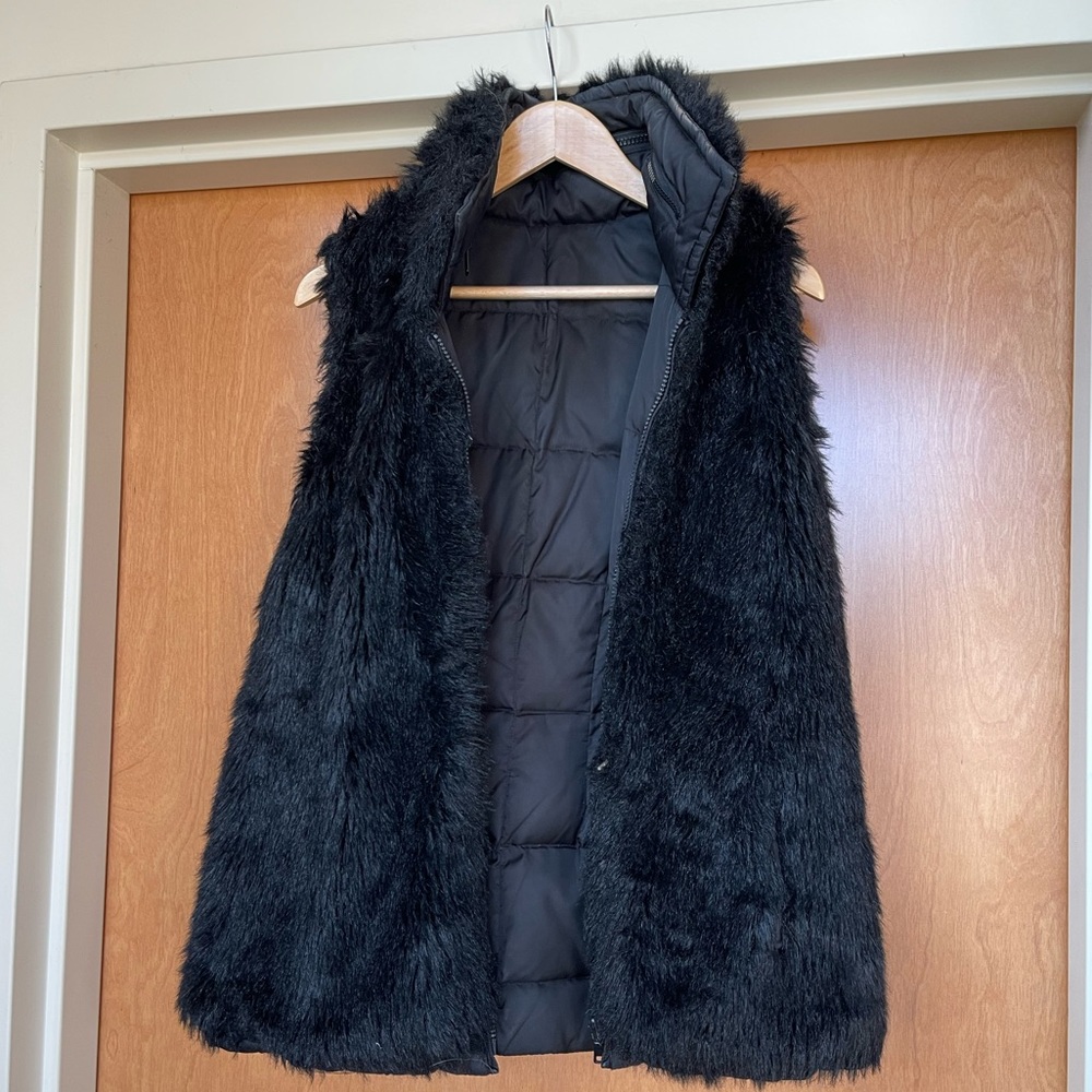 Reversible black fur vest